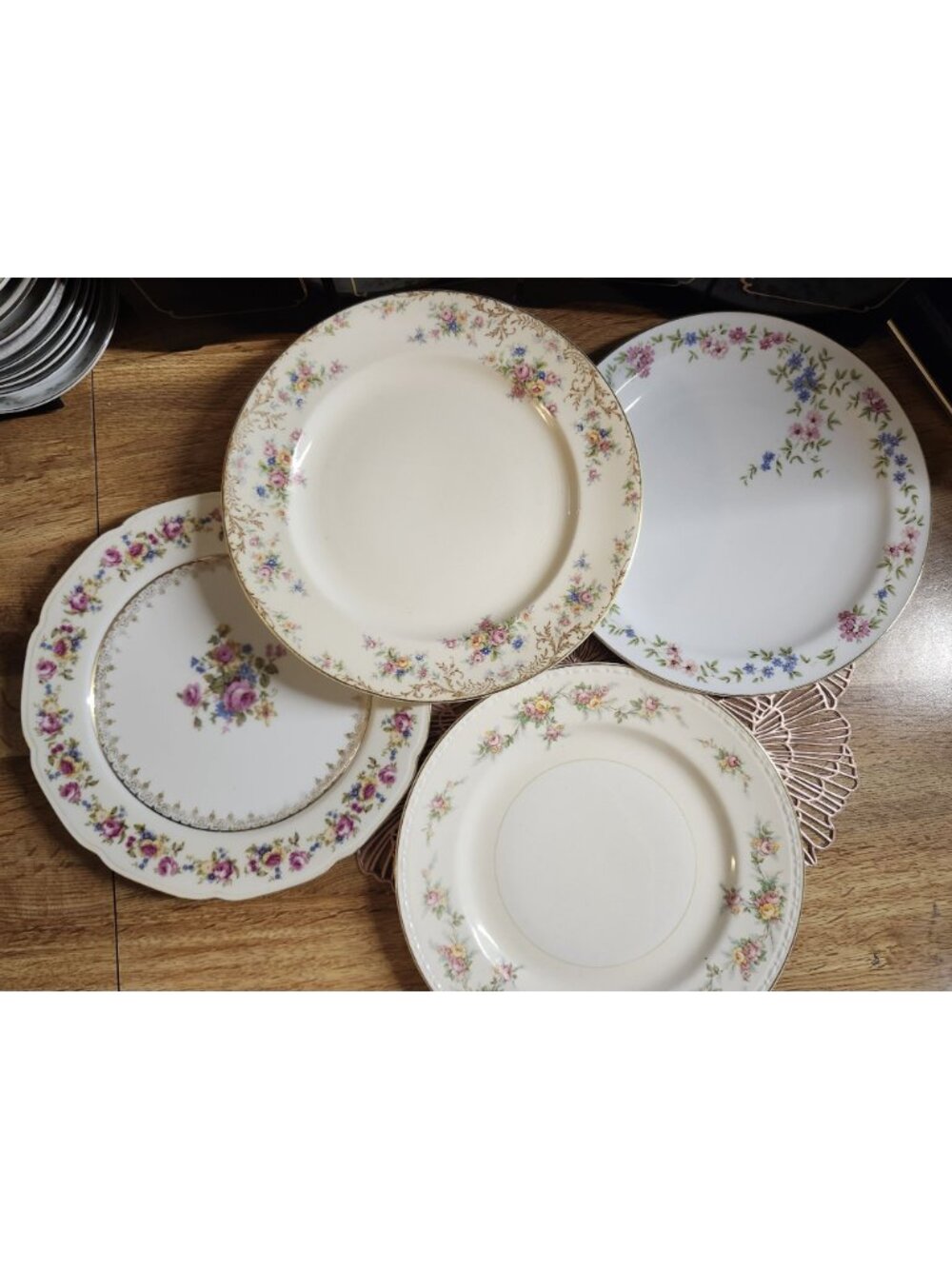 Colorful Mismatched China Dinner Plates ~10" Porcelain Eclectic Set of 4 - Picture 11 of 11